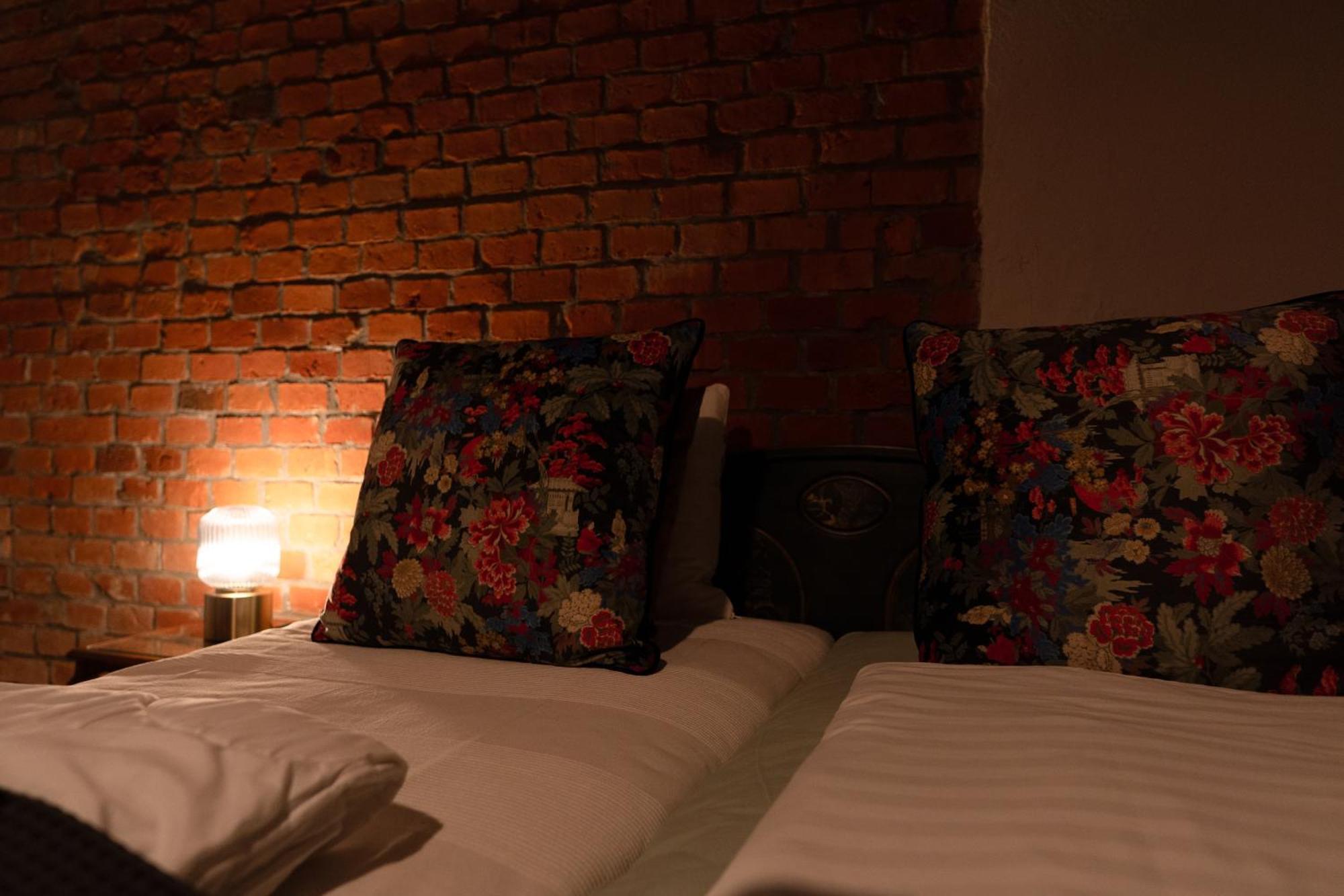 Uroczysko Olesnica Bed & Breakfast Chodziez Bagian luar foto