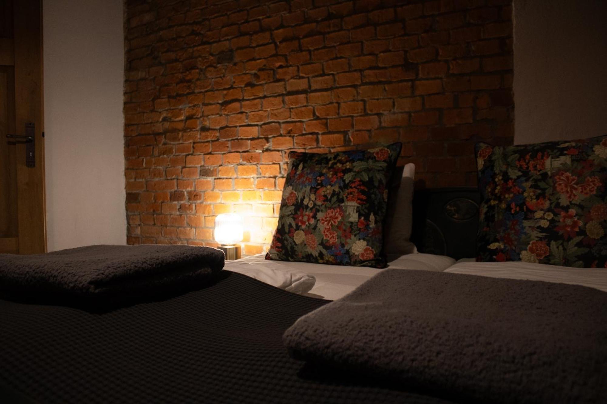 Uroczysko Olesnica Bed & Breakfast Chodziez Ruang foto